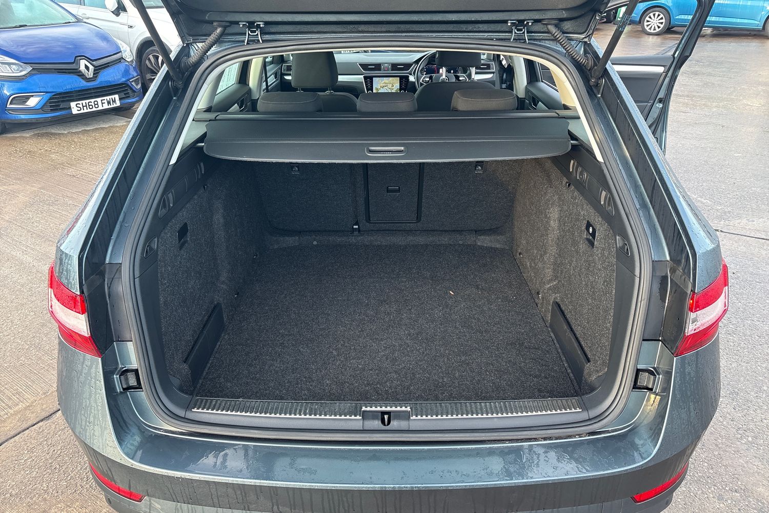 Used Skoda Superb 2022 for sale - 76909551: Photo 18