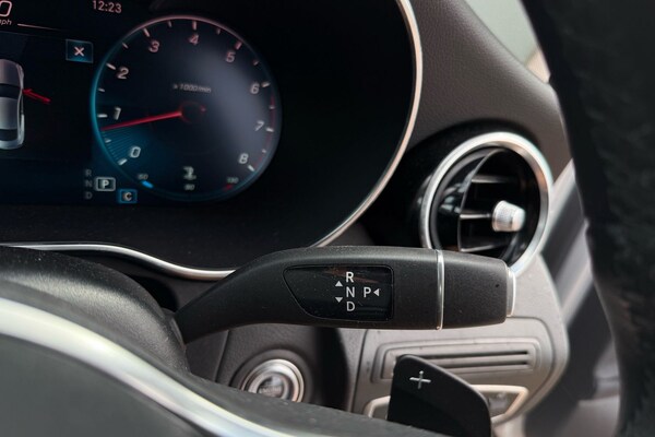 Used Mercedes-Benz C-Class 2021 for sale - 75421947: Photo 11