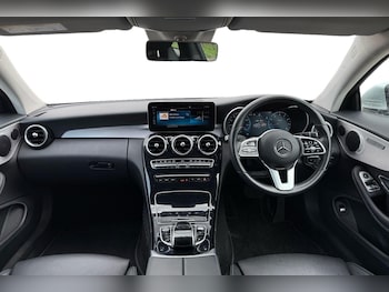 Used Mercedes-Benz C-Class 2021 for sale - 75421947: Photo