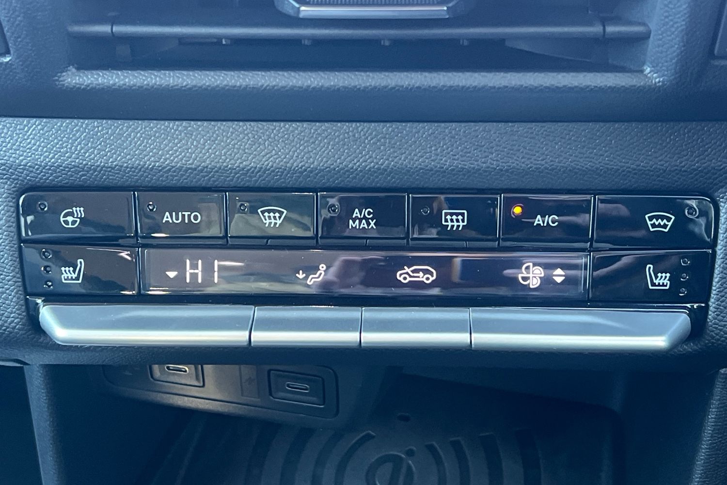 Used Vauxhall Frontera 2025 for sale - 76637083: Photo 10