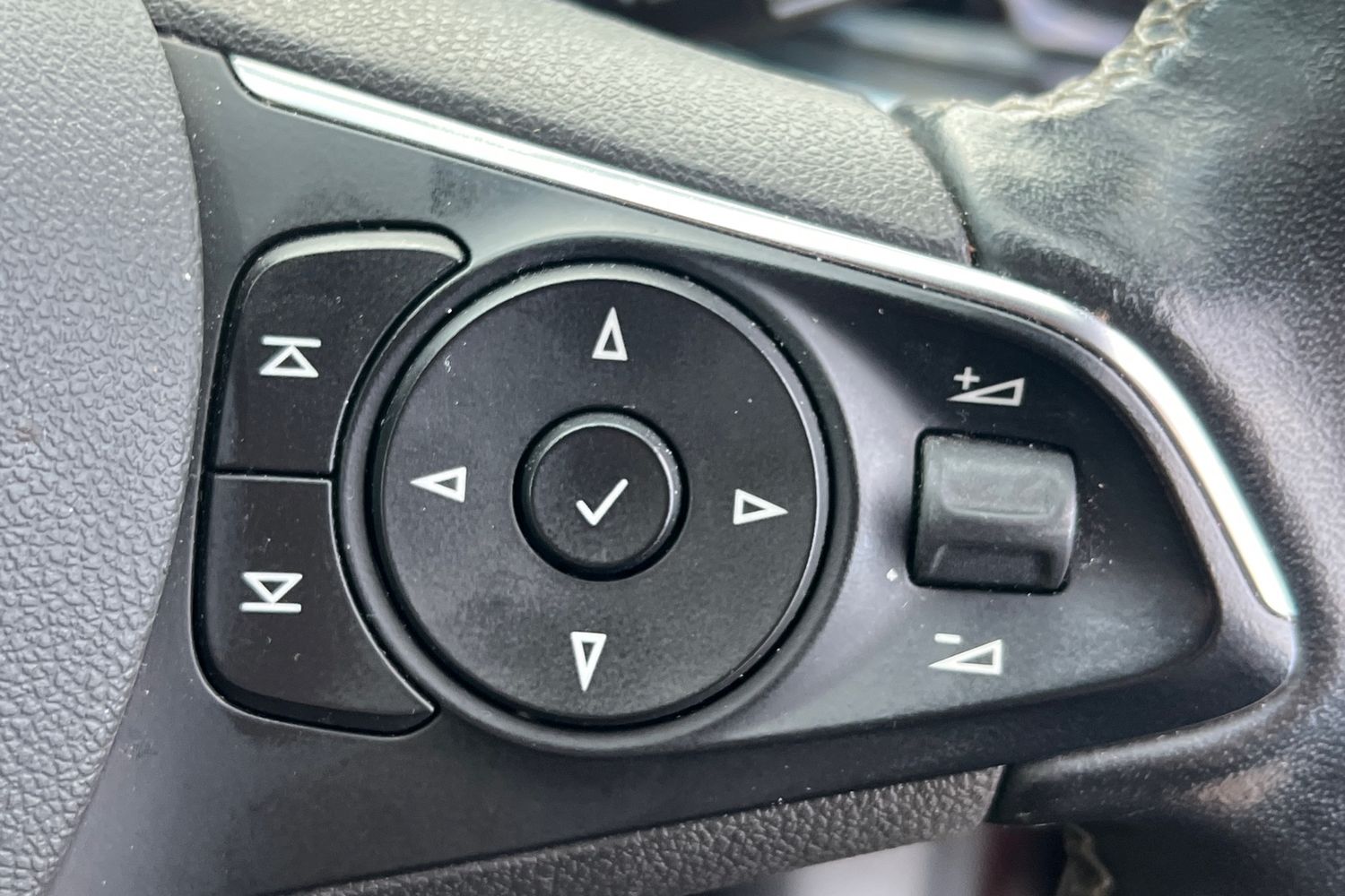 Used Vauxhall Insignia 2017 for sale - 76844650: Photo 13