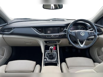 Used Vauxhall Insignia 2017 for sale - 76844650: Photo