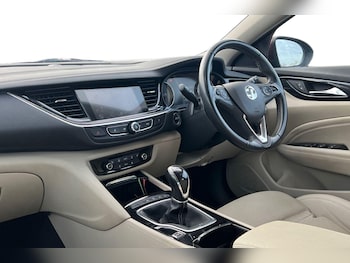 Used Vauxhall Insignia 2017 for sale - 76844650: Photo