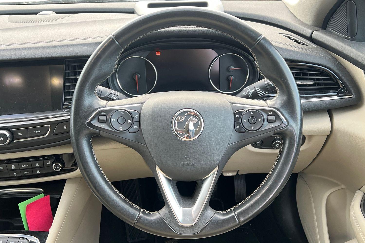 Used Vauxhall Insignia 2017 for sale - 76844650: Photo 5