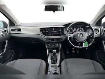Used Volkswagen Polo 2019 for sale - 78257772: Photo
