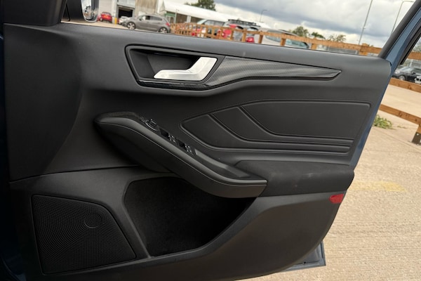 Used Ford Focus 2024 for sale - 75504465: Photo 13