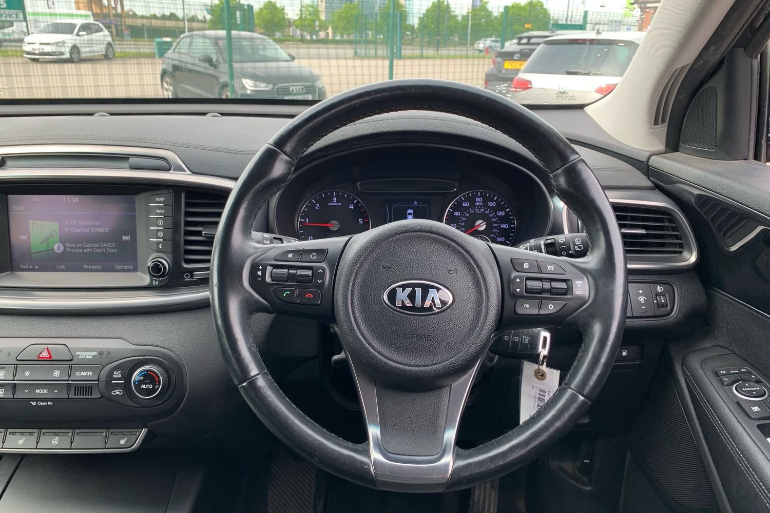 Used Kia Sorento 2017 for sale - 76143784: Photo 10