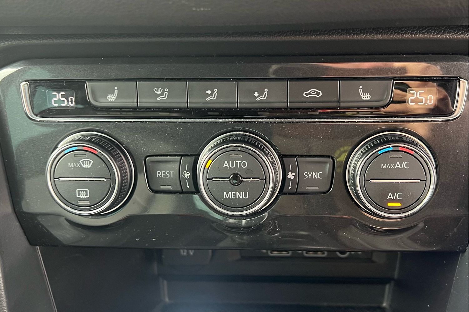 Used Volkswagen Tiguan 2019 for sale - 77706986: Photo 6