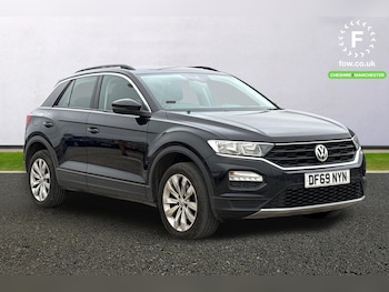 Used Volkswagen T-Roc 2020 for sale - 77515187: Photo