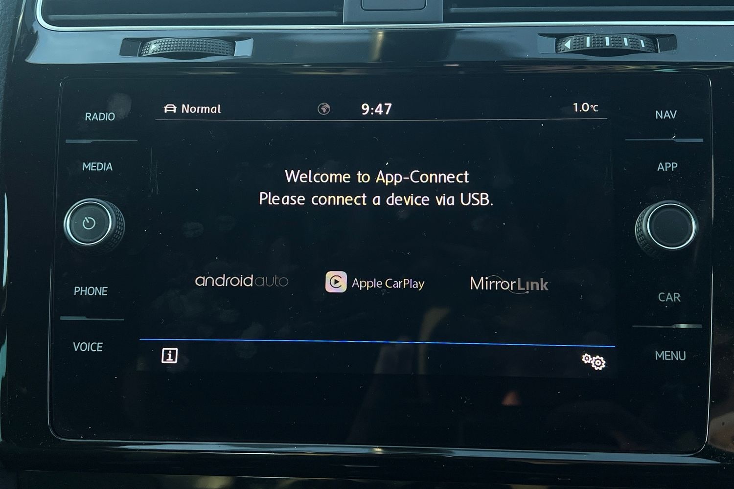 Used Volkswagen Golf 2019 for sale - 76697503: Photo 10