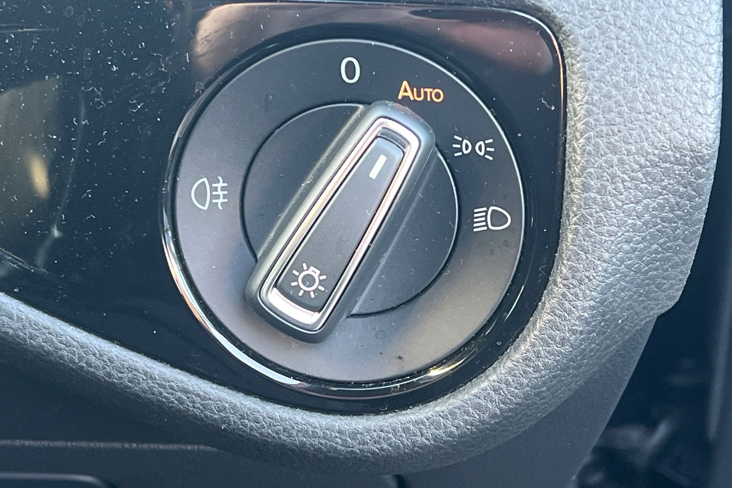 Used Volkswagen Golf 2019 for sale - 76697503: Photo 17