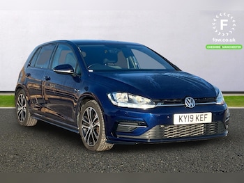 Used Volkswagen Golf 2019 for sale - 76697503: Photo