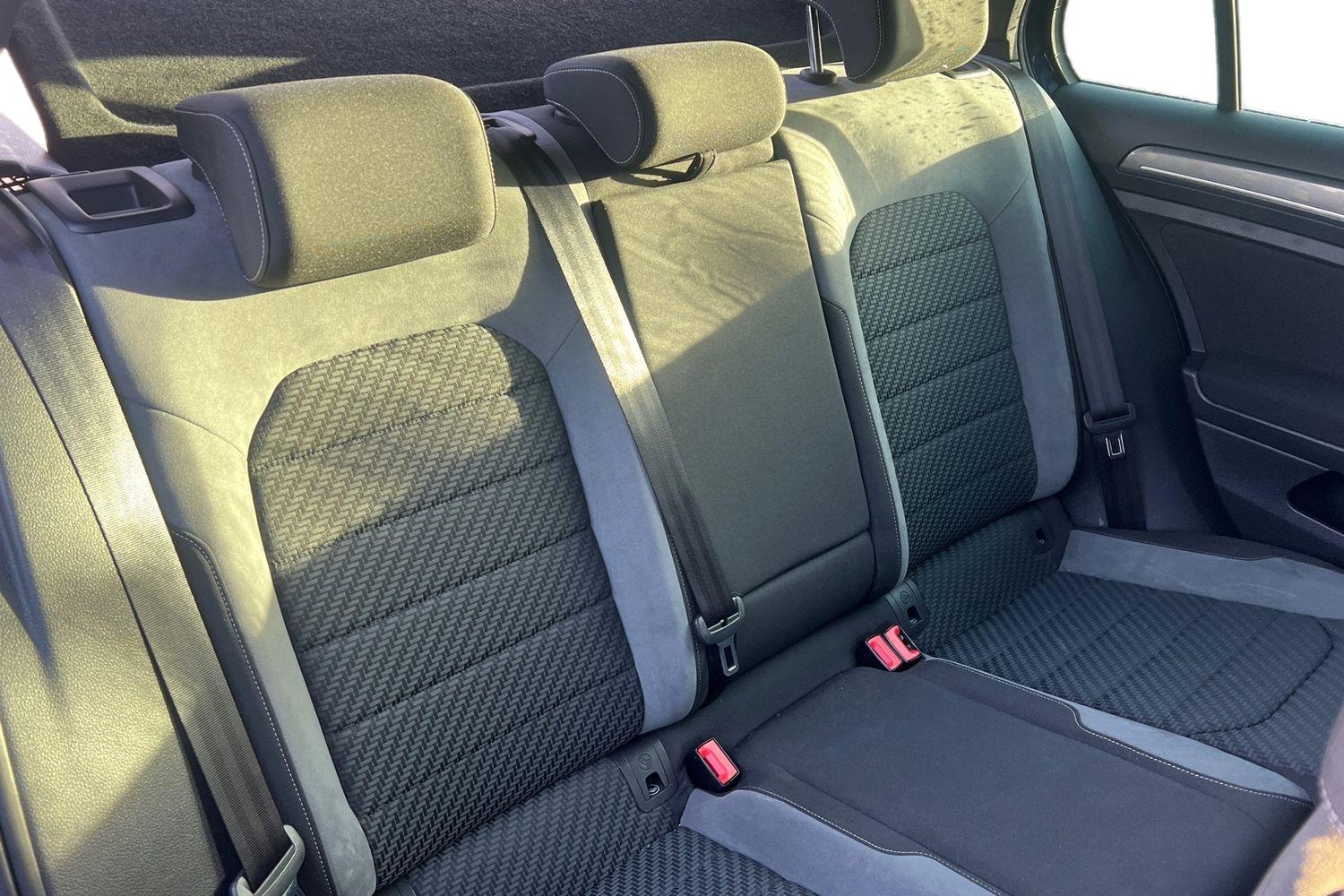 Used Volkswagen Golf 2019 for sale - 76697503: Photo 20