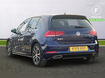 Used Volkswagen Golf 2019 for sale - 76697503: Photo