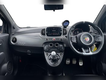 Used Abarth 595 2019 for sale - 79474978: Photo