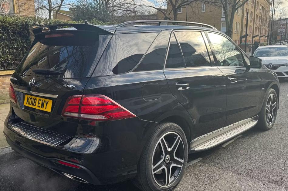 Used Mercedes-Benz GLE 2018 for sale - 77631418: Photo 2