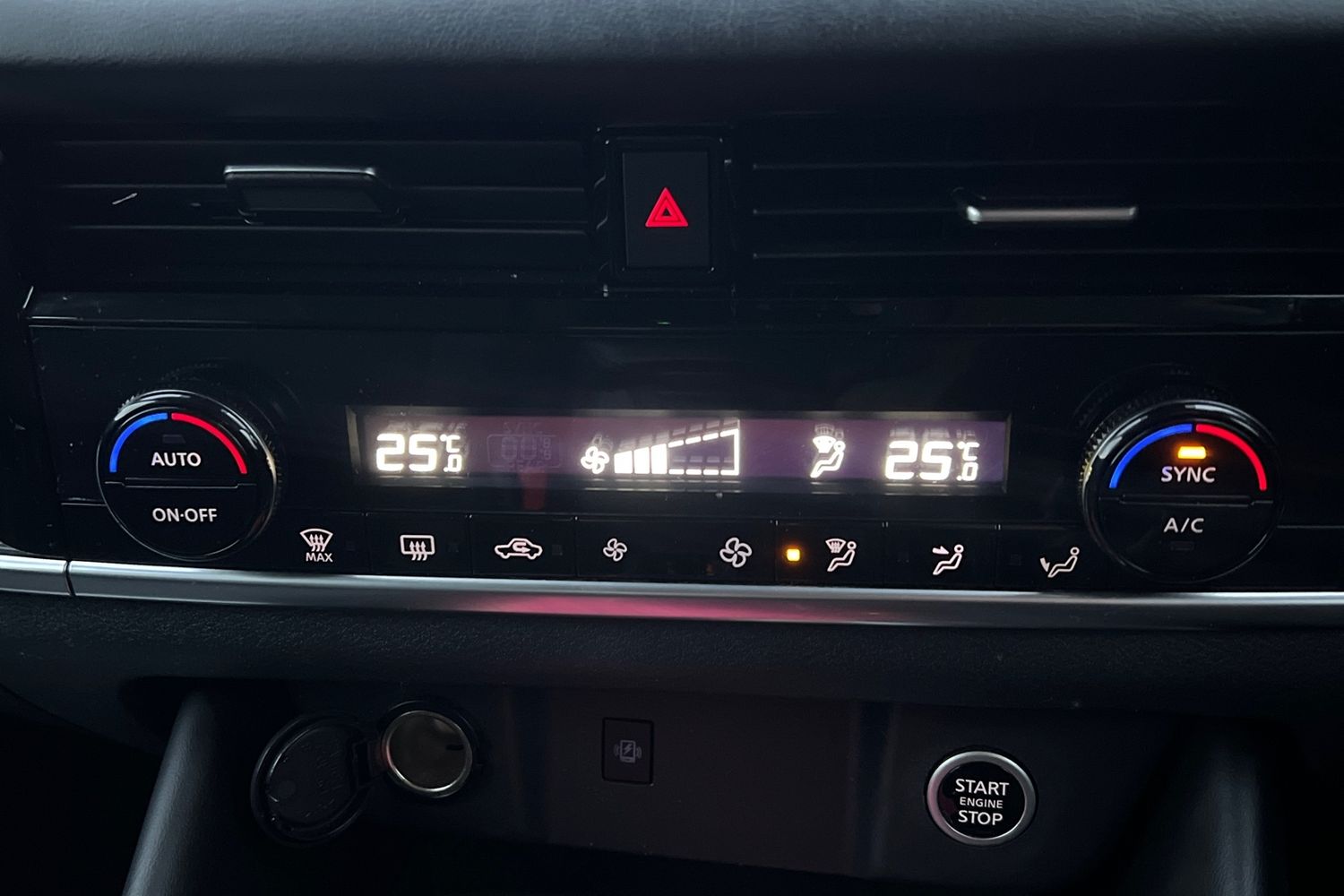 Used Nissan Qashqai 2021 for sale - 77123746: Photo 10