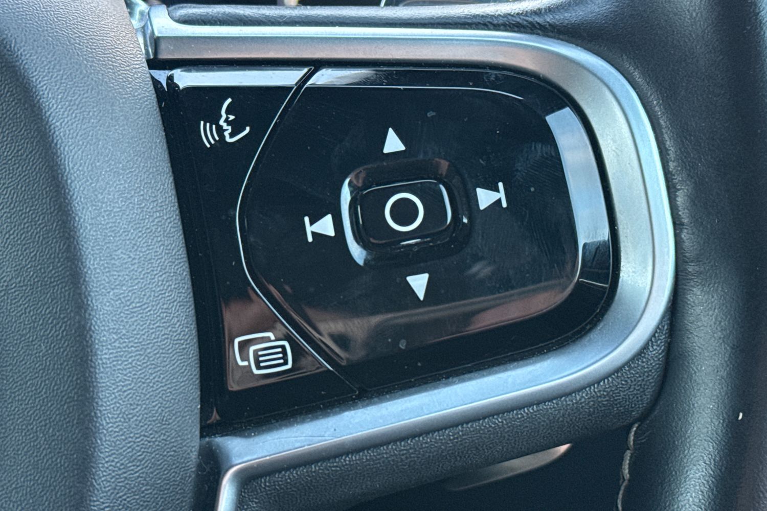 Used Volvo S60 2019 for sale - 76938353: Photo 11