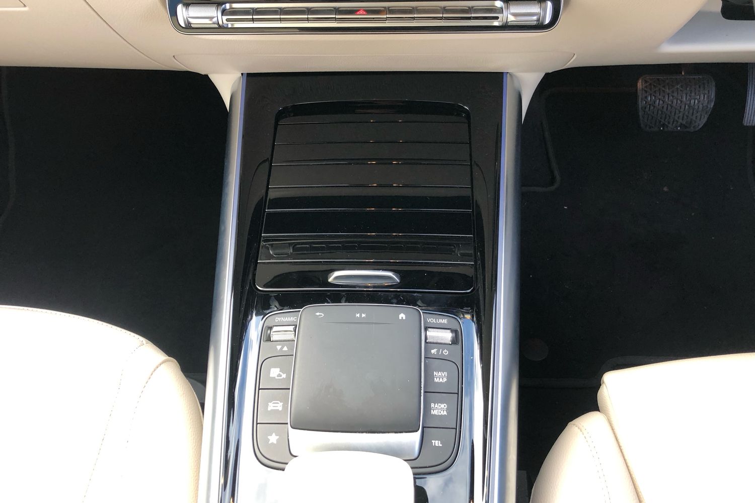 Used Mercedes-Benz EQA 2022 for sale - 76438858: Photo 8