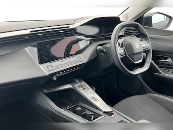 Used Peugeot 308 2022 for sale - 77774101: Photo