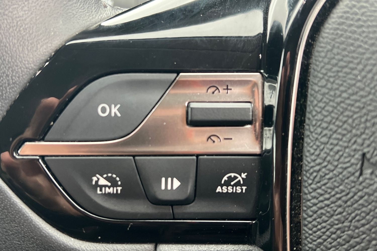 Used Peugeot 308 2022 for sale - 77774101: Photo 9