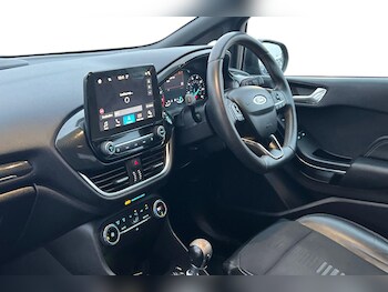 Used Ford Fiesta 2019 for sale - 77577772: Photo