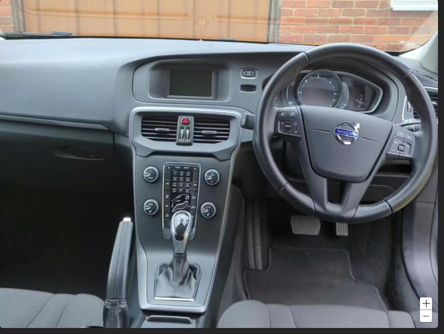 Used Volvo V40 2015 for sale - 77834837: Photo 4