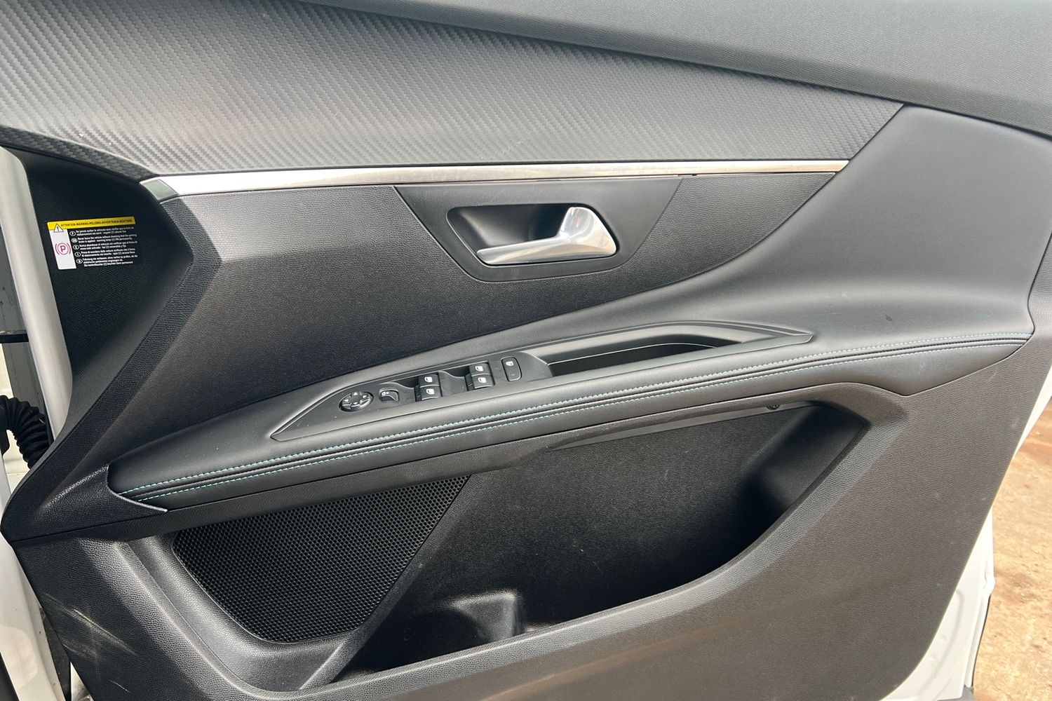 Used Peugeot 5008 2021 for sale - 77390211: Photo 16