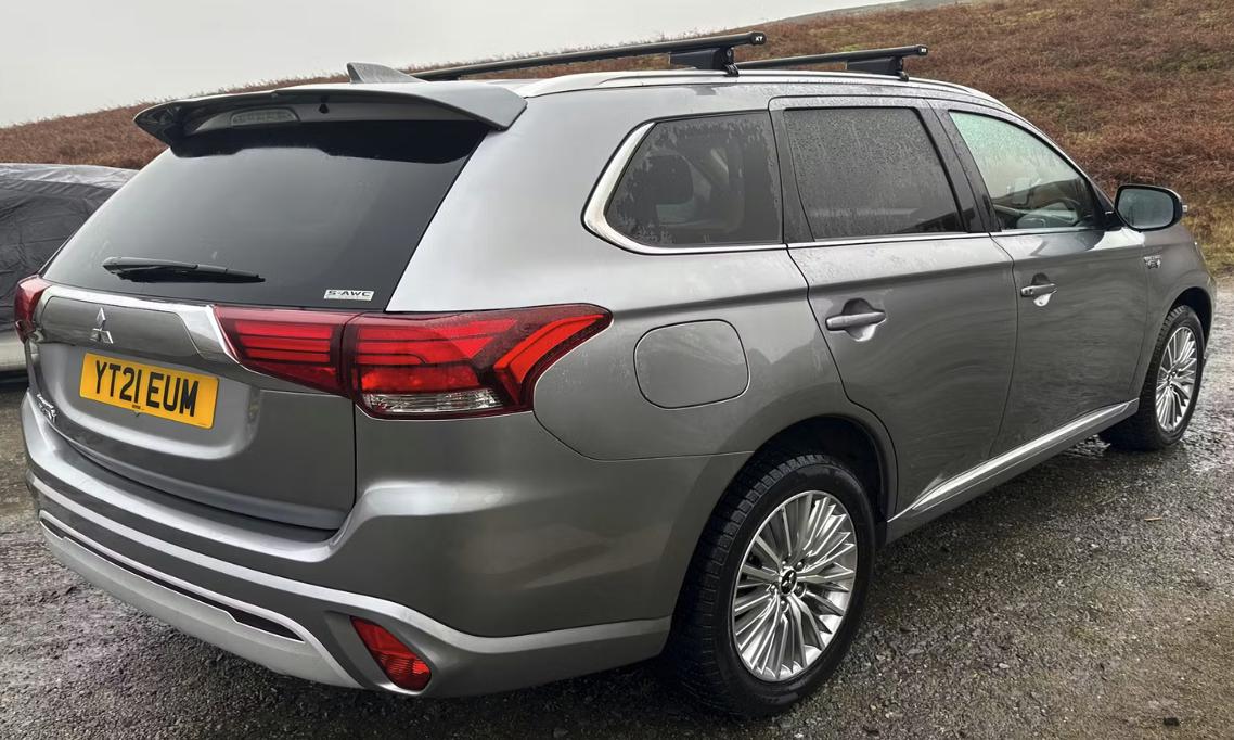 Used Mitsubishi Outlander 2021 for sale - 77383068: Photo 2