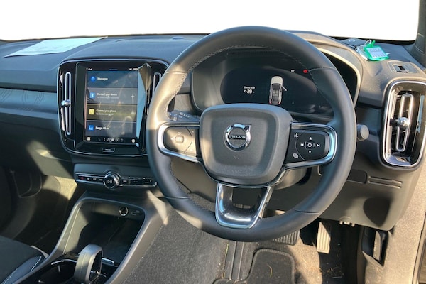 Used Volvo C40 2023 for sale - 76220156: Photo 3
