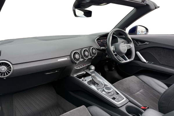 Used Audi TT 2021 for sale - 75690421: Photo 4