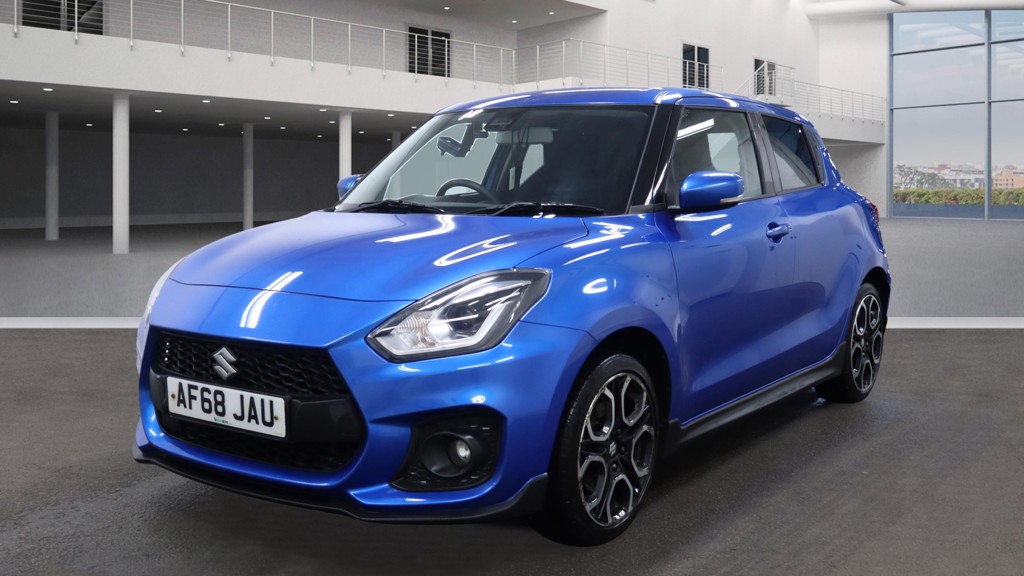 Used Suzuki Swift 2018 for sale - 76902577: Photo 3