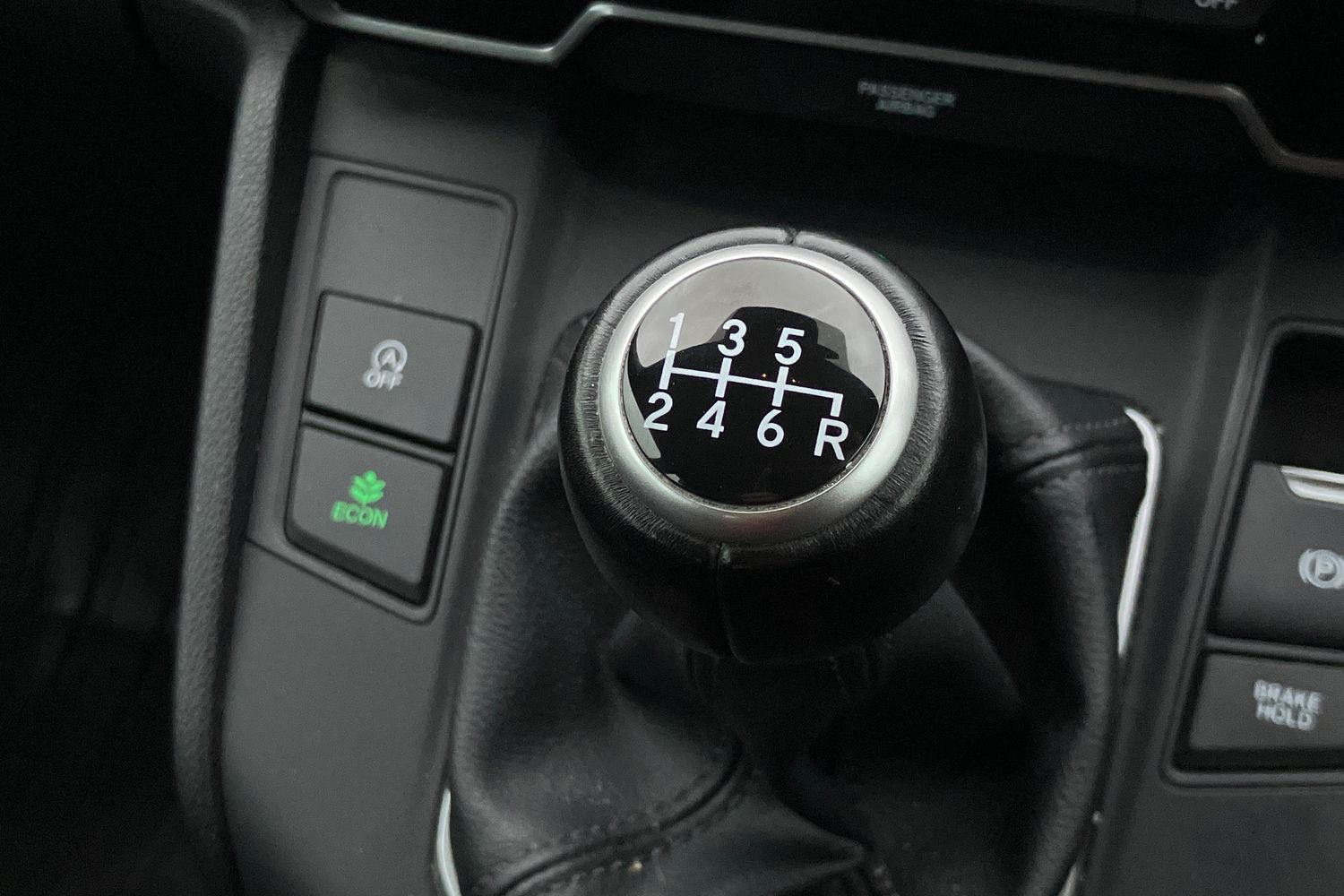 Used Honda CR-V 2018 for sale - 76968147: Photo 13