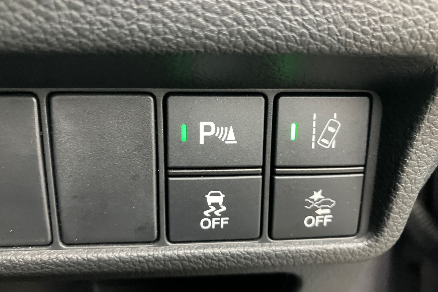 Used Honda CR-V 2018 for sale - 76968147: Photo 20