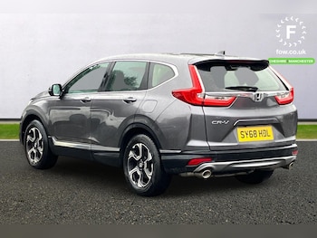 Used Honda CR-V 2018 for sale - 76968147: Photo