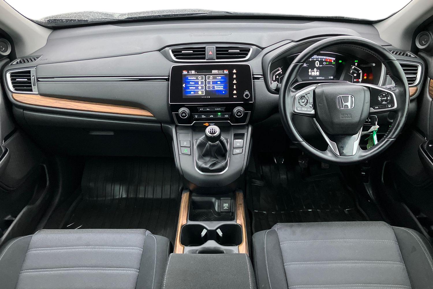 Used Honda CR-V 2018 for sale - 76968147: Photo 3