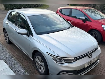 Used Volkswagen Golf 2021 for sale - 77262560: Photo