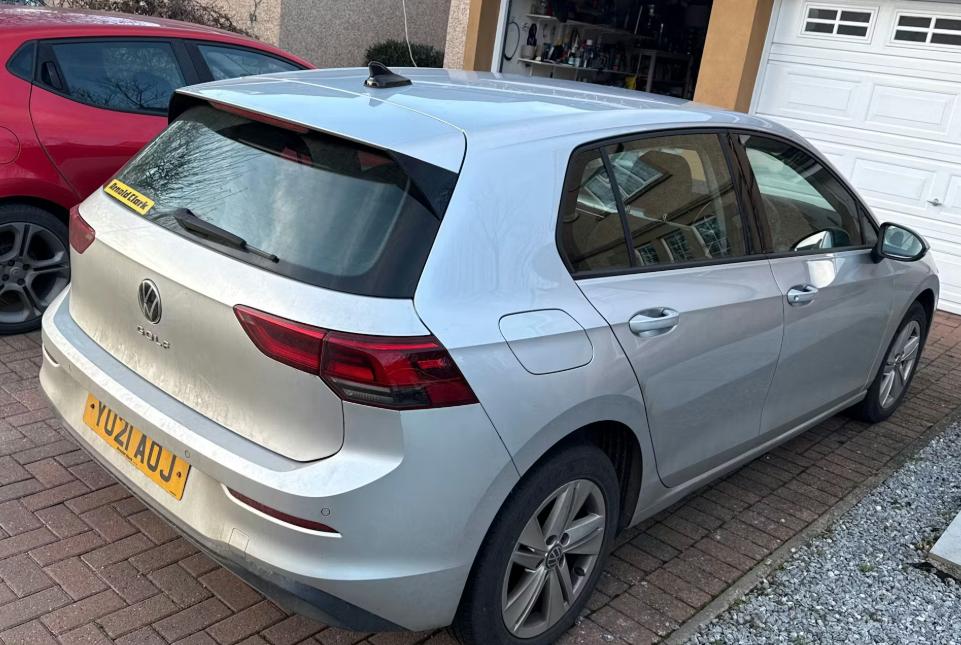 Used Volkswagen Golf 2021 for sale - 77262560: Photo 2