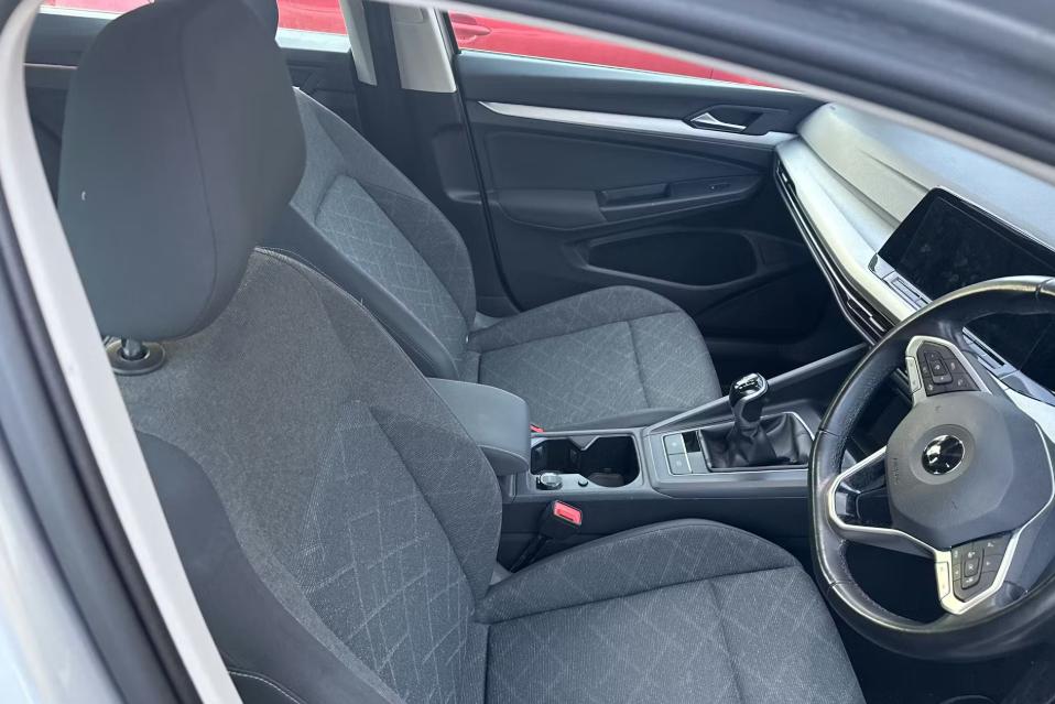 Used Volkswagen Golf 2021 for sale - 77262560: Photo 5