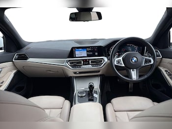 Used BMW 3 Series 2021 for sale - 79124200: Photo