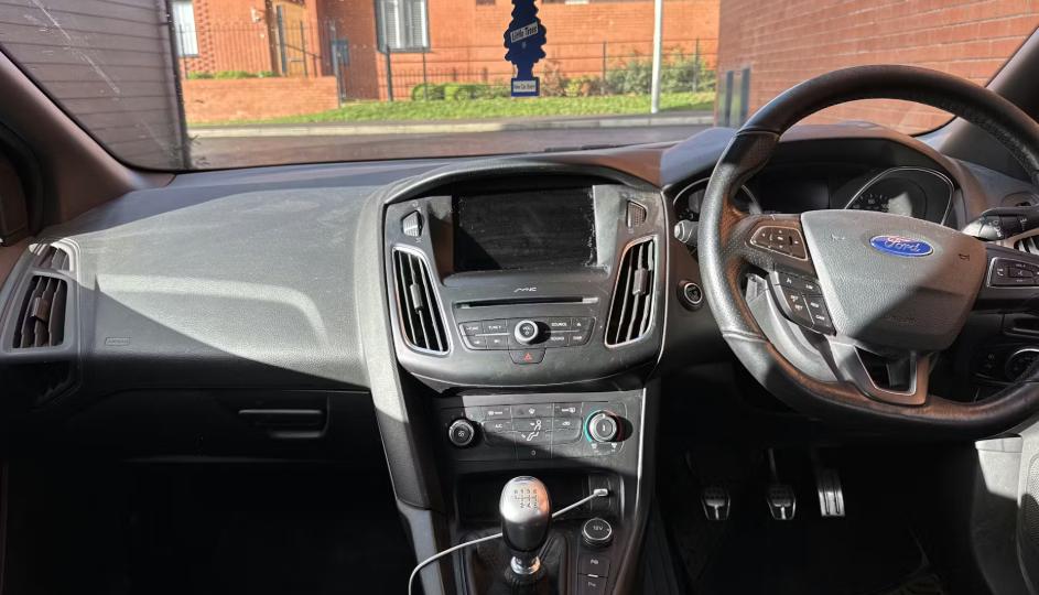 Used Ford Focus 2016 for sale - 77517115: Photo 3