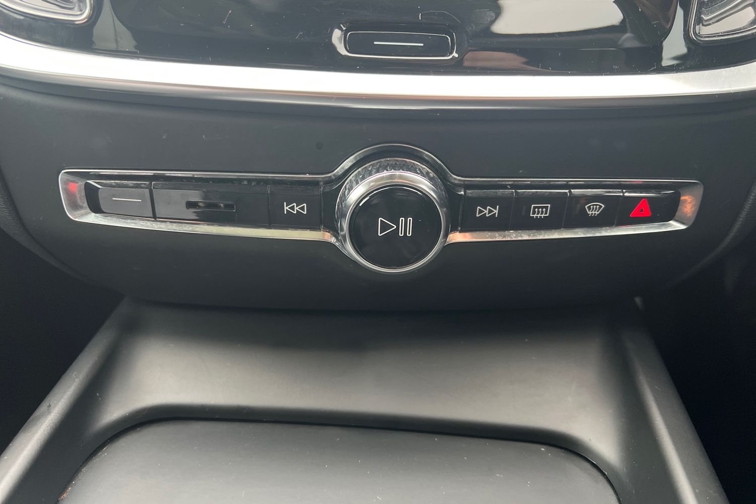 Used Volvo V60 2019 for sale - 77661503: Photo 10