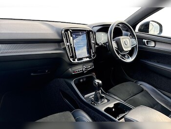 Used Volvo XC40 2019 for sale - 76324001: Photo