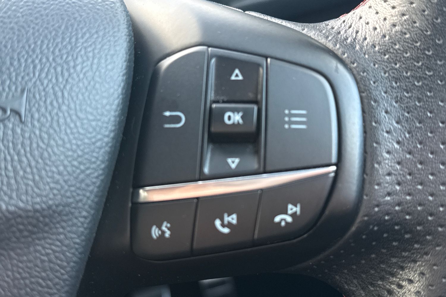 Used Ford Focus 2018 for sale - 76876084: Photo 12