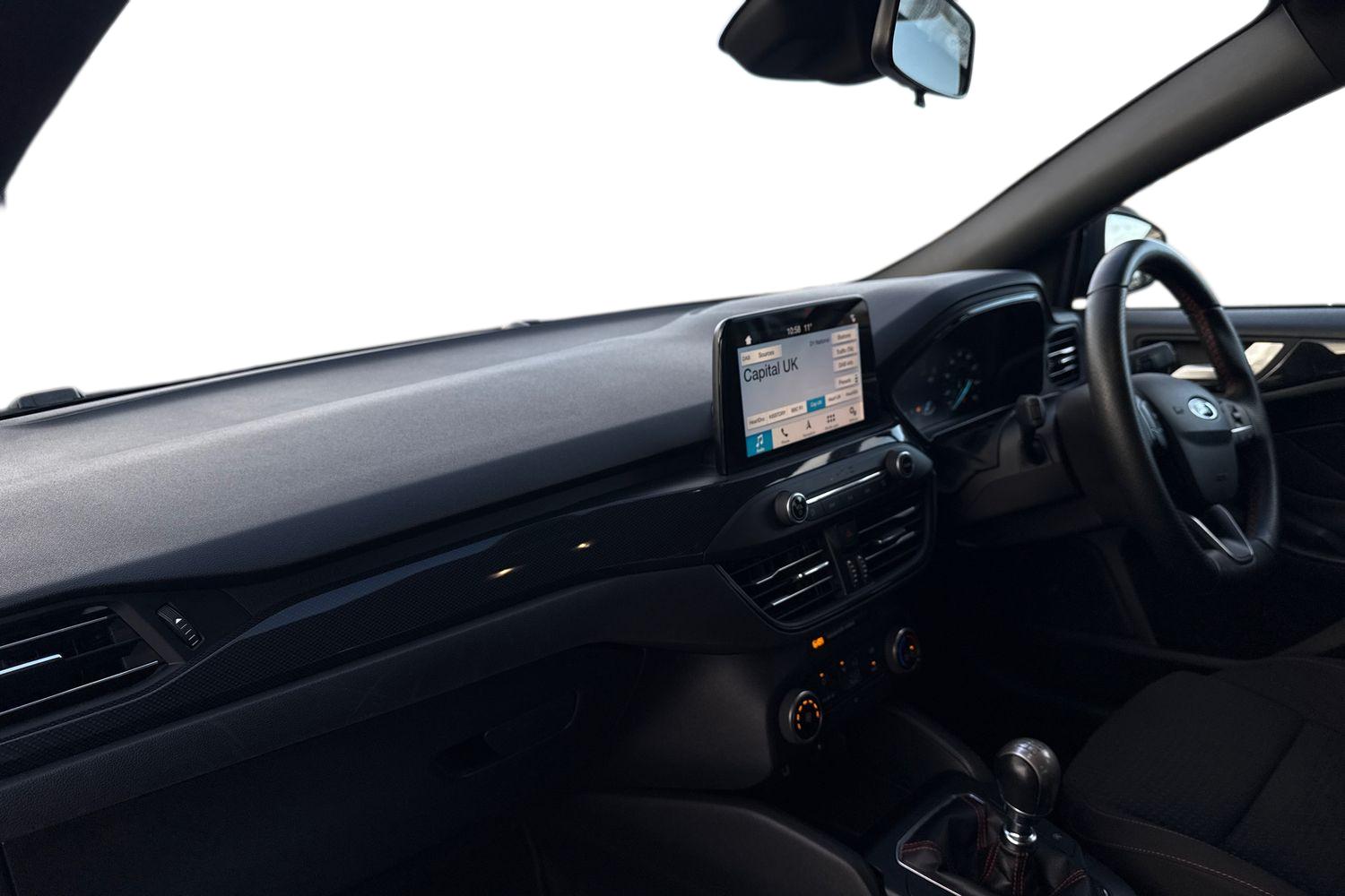 Used Ford Focus 2018 for sale - 76876084: Photo 4