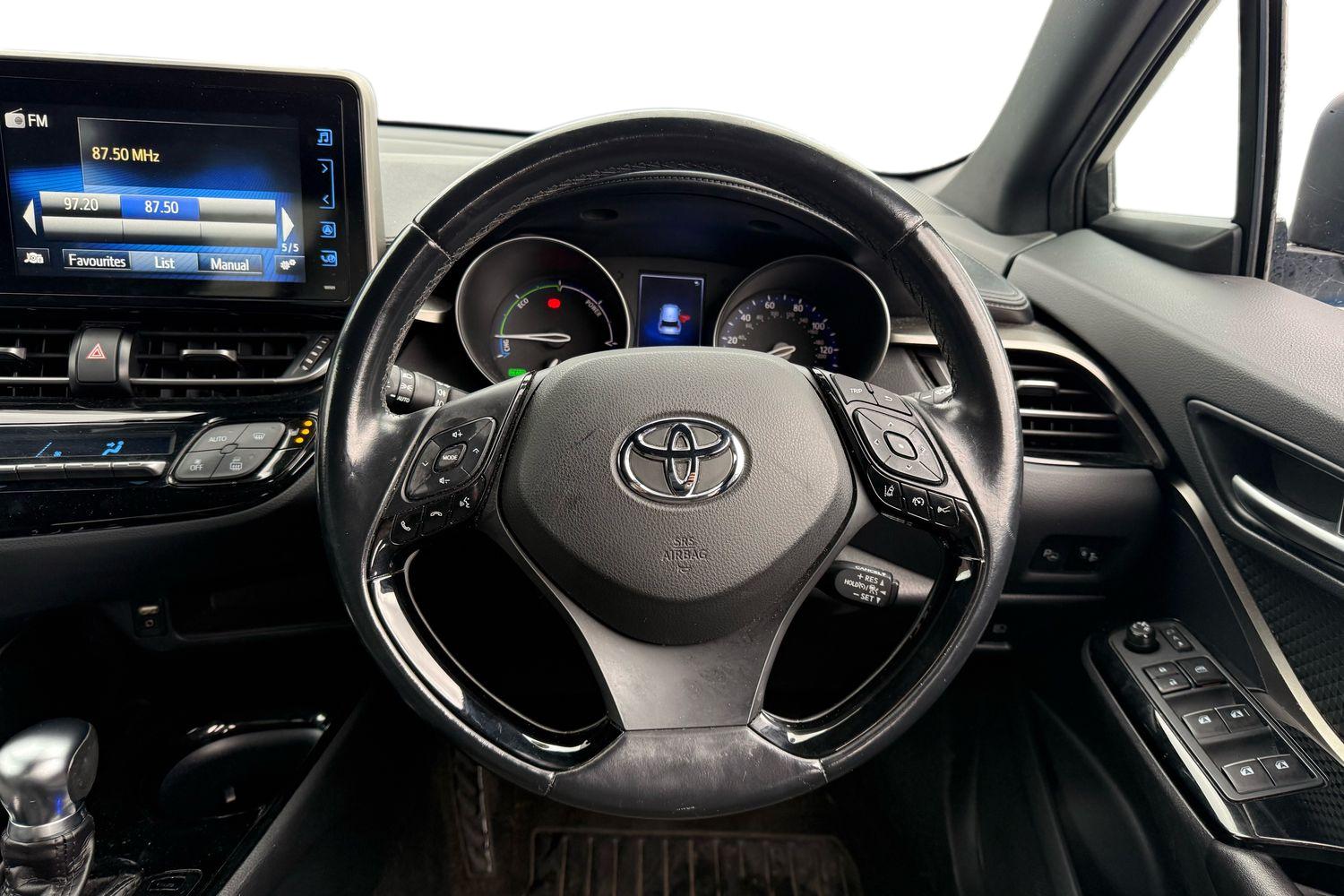 Used Toyota C-HR 2018 for sale - 77515190: Photo 5