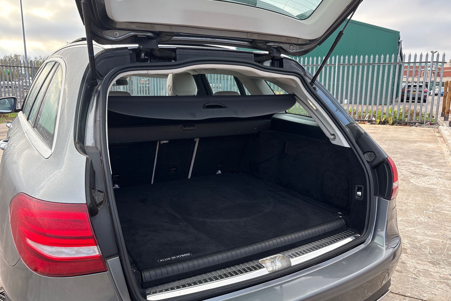 Used Mercedes-Benz C Class 2016 for sale - 77787592: Photo 16