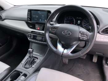 Used Hyundai i30 2018 for sale - 75191083: Photo