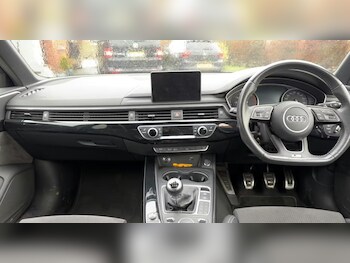 Used Audi A4 2018 for sale - 77368729: Photo