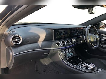 Used Mercedes-Benz E Class 2018 for sale - 77334423: Photo